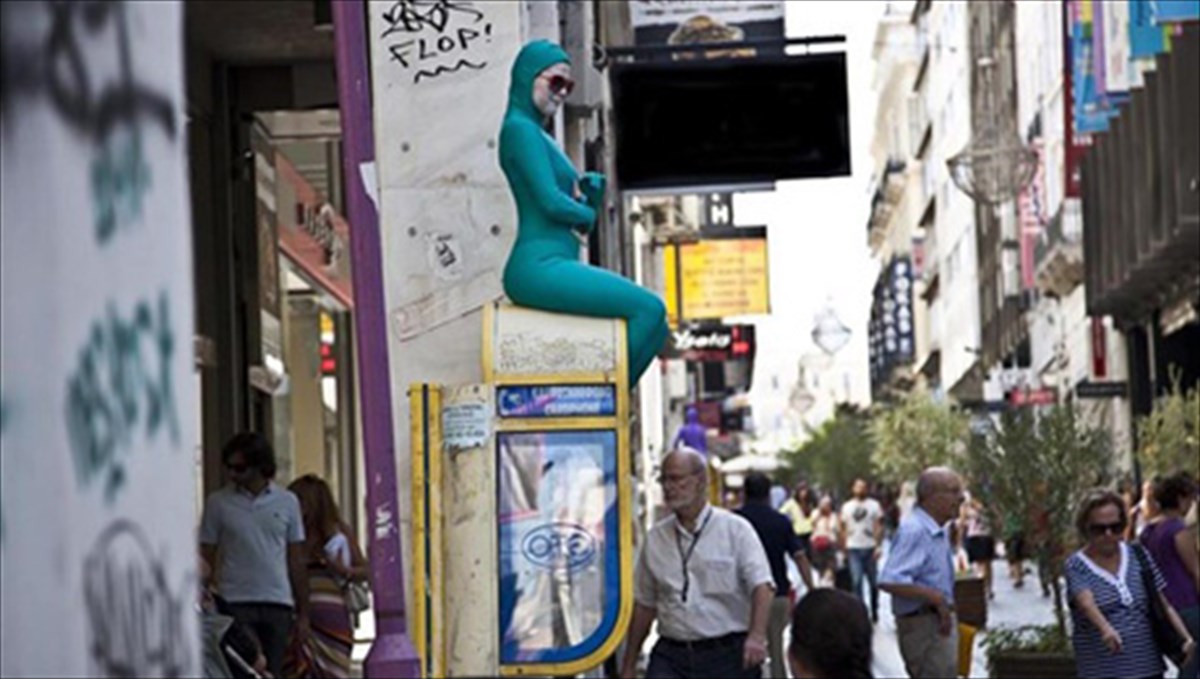 dimosia-ektetheimeno-diethnes-festibal-theatrou-dromou