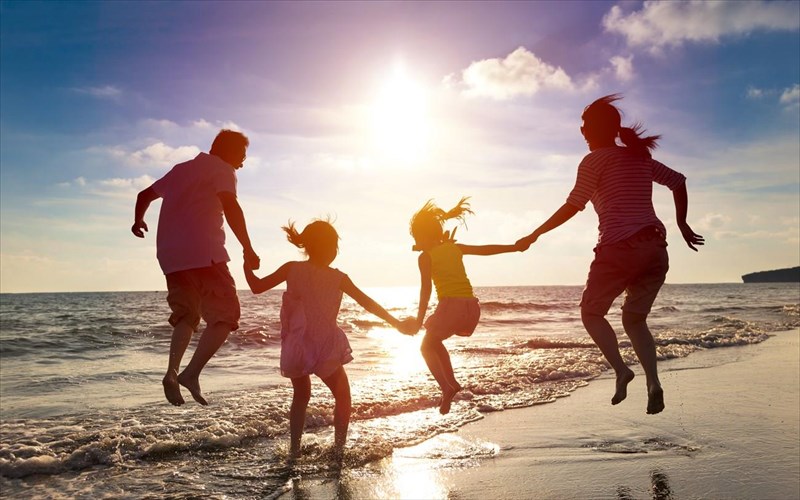 oaed-parateinetai-eos-telos-oktobriou-to-fetino-programma-koinonikou-tourismou