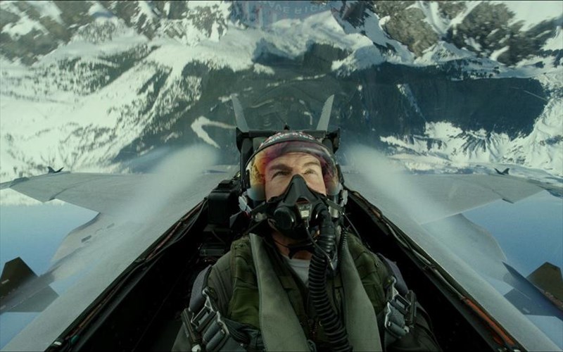 neo-teaser-xoris-efe-apo-to-top-gun-maverick-pou-kobei-tin-anasa