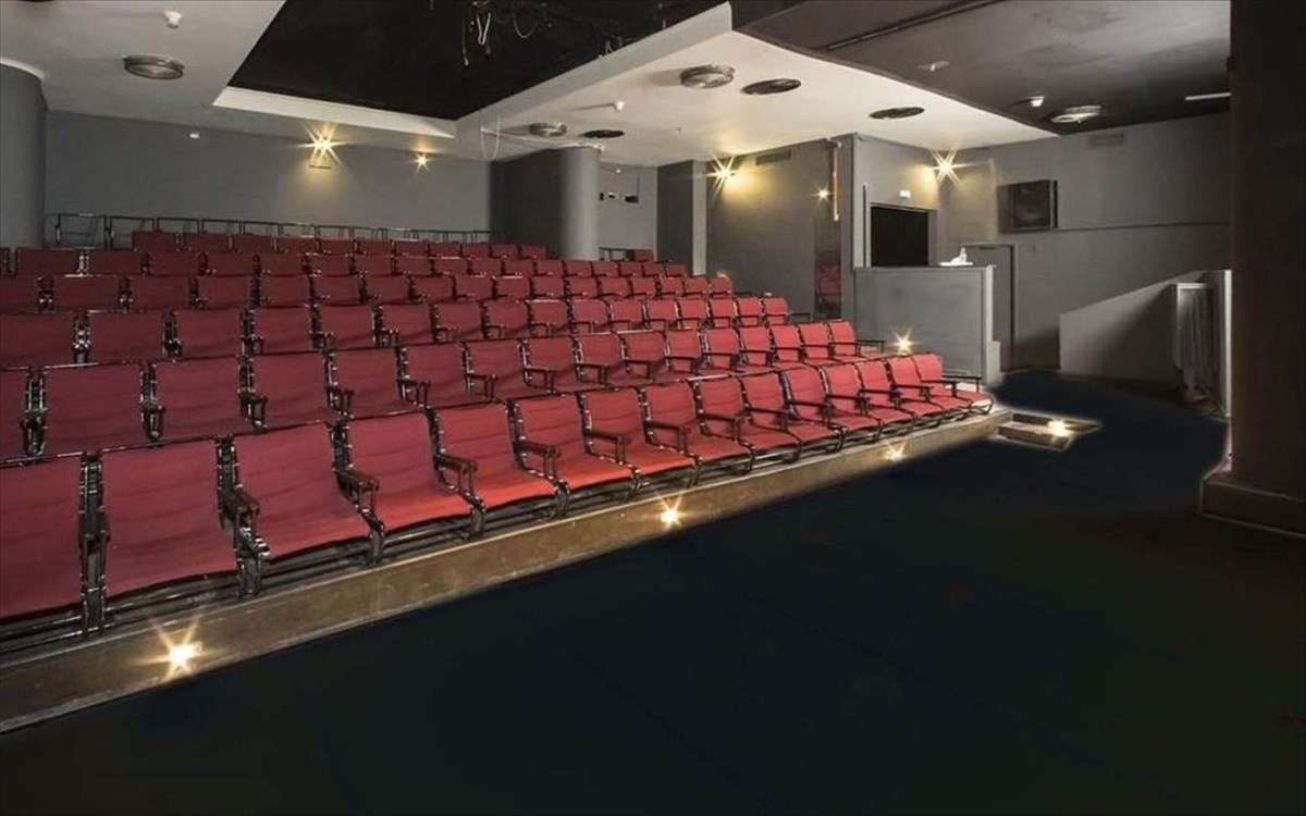 theatro-texnis-karolou-koun