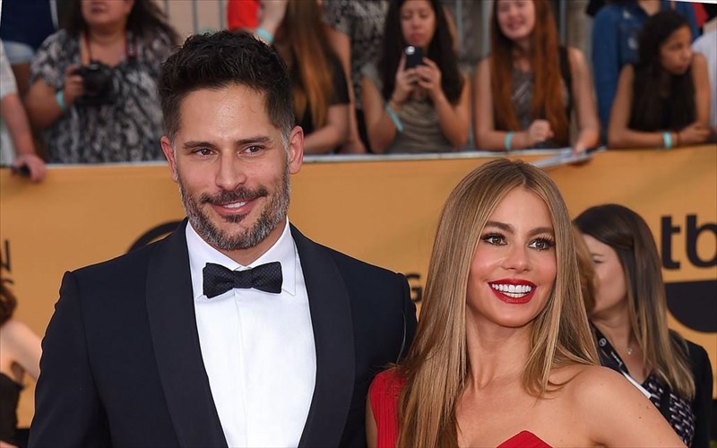 sofia-vergara-kai-Joe-manganiello-giortazoun-eksi-xronia-sxesis