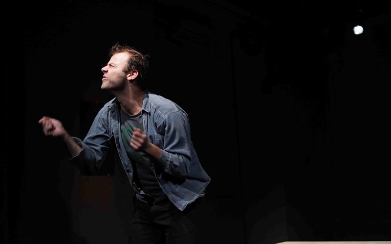 parkingk-me-ton-oresti-tzioba-sto-therino-lampeti