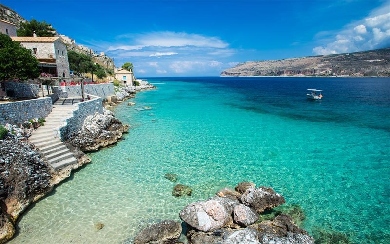 panemorfes-apodraseis-stin-peloponniso