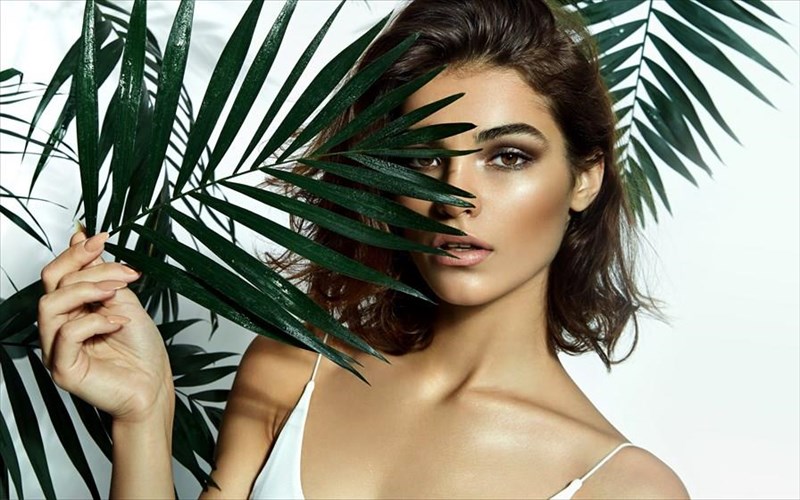 5-apla-mustika-omorfias-pou-tha-sas-metatrepsoun-se-star-tou-xoligount-apla-mustika-omorfias-pou-tha-sas-metatrepsoun-se-star-tou-xoligount