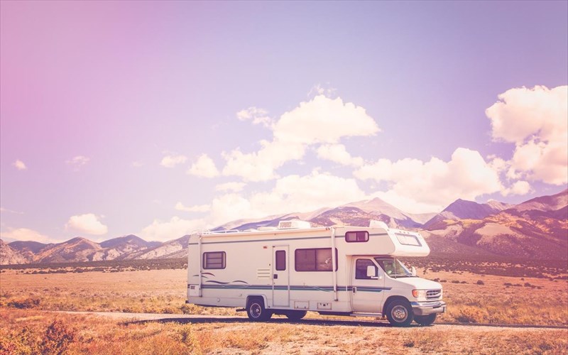 diakopes-me-troxospito-en-meso-pandimias