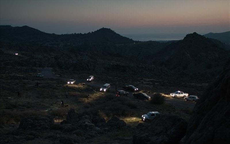 psifiako-kanali-idrumatos-onasi-apo-tis-nuxtes-premieras-stis-othones-mas