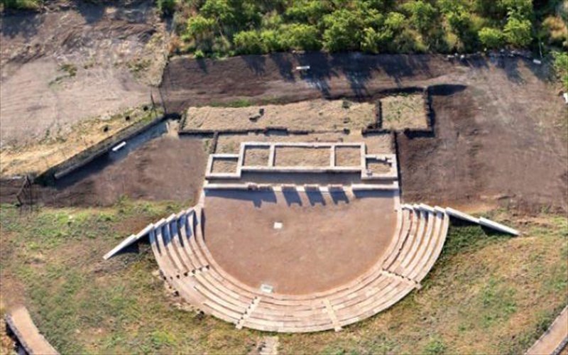 sxoleio-skinothesias-apo-to-dipethe-beroias-kai-ton-gianni-paraskeuopoulo