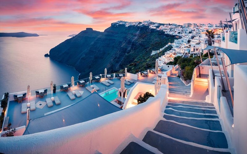 mia-santorini-apo-ta-palia