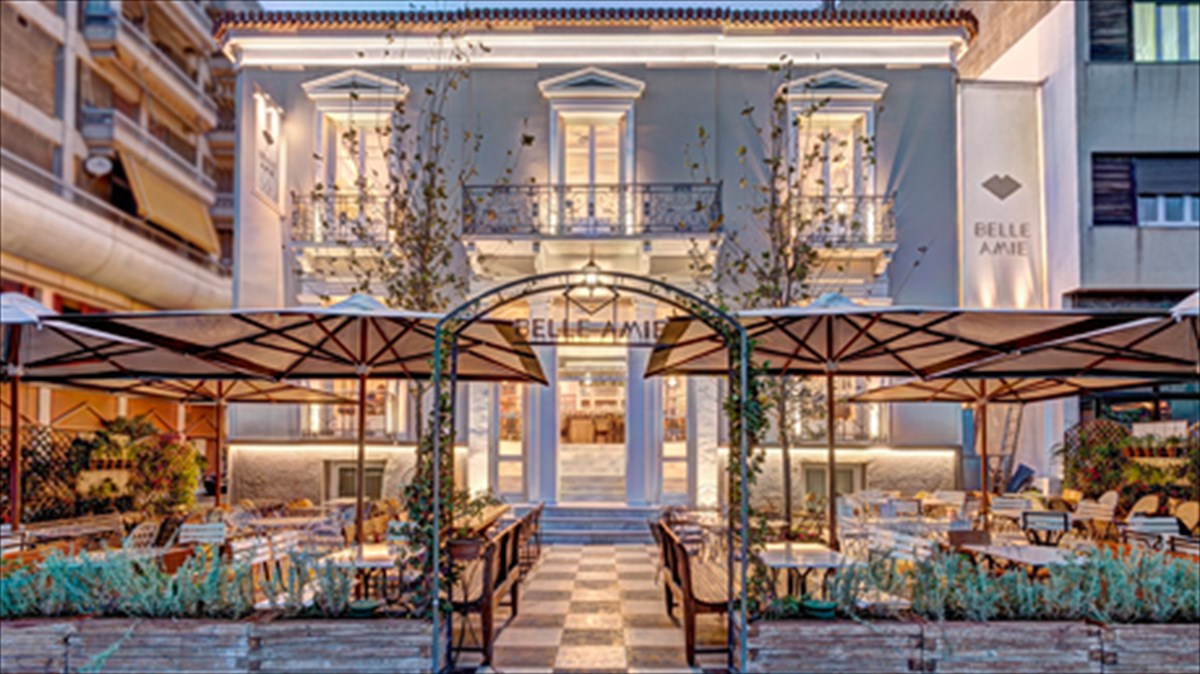 belle-amie-tou-mpelami-to-ouzeri-sti-nea-epoxi