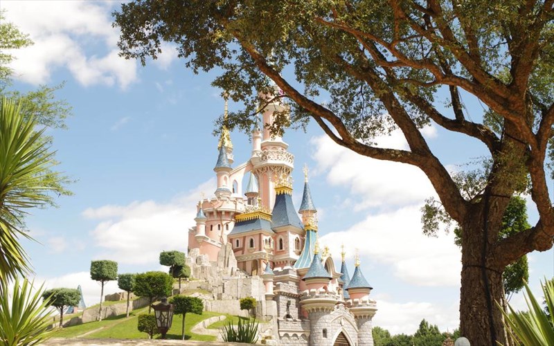 auta-ta-kserate-gia-tin-disneyland