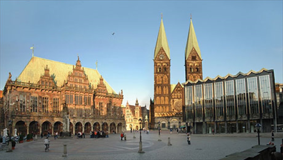 bremi-mia-paramuthenia-istoriki-poli-tou-germanikou-borra-me-sugxroni-aura