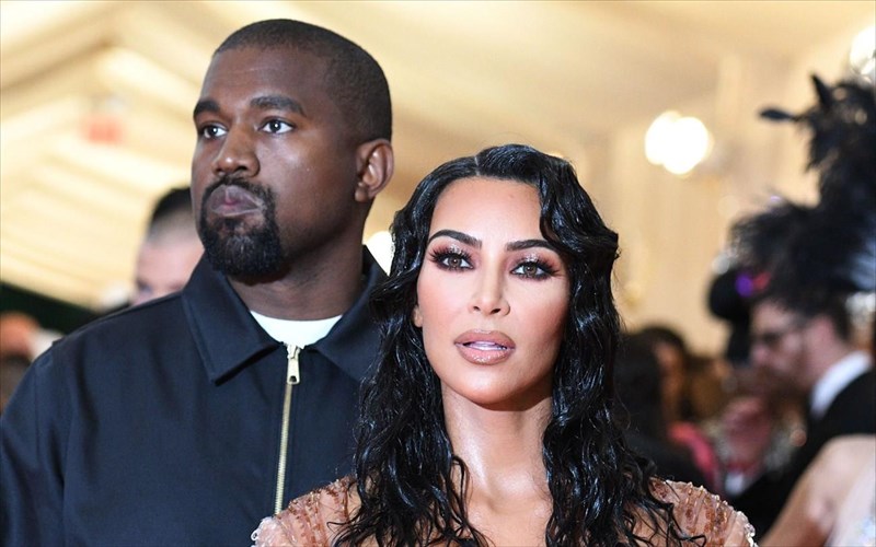 dimosia-suggnomi-tou-kanye-west-stin-kim-kardashian
