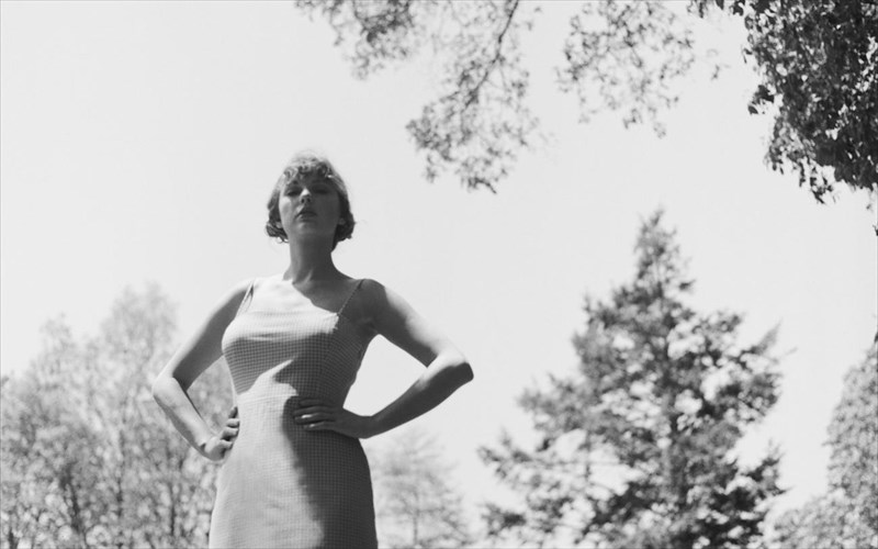 thrausi-tou-folklore-tis-taylor-swift