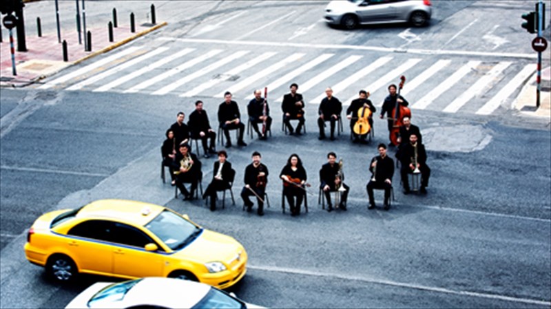 to-mparok-me-ti-matia-tou-20ou-aiona