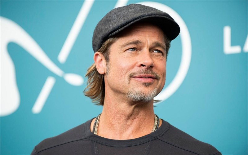 arkoun-duo-lepta-ston-brad-pitt-gia-ena-emmy