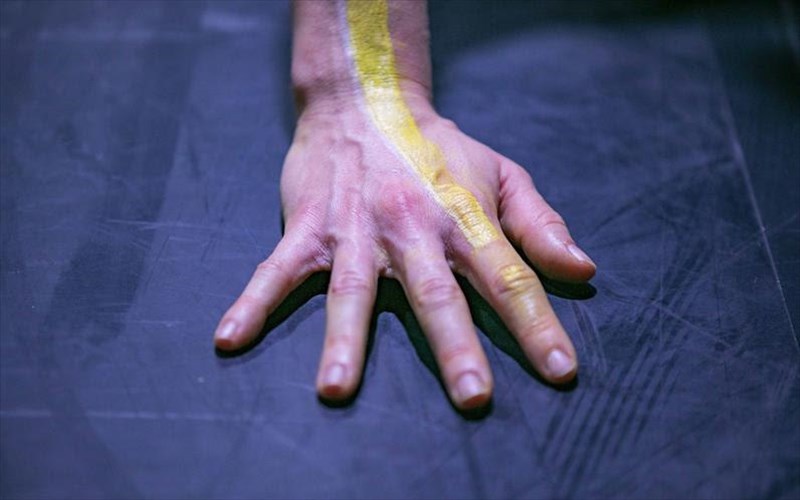 i-stegi-taksideuei-sta-festibal-tis-elladas