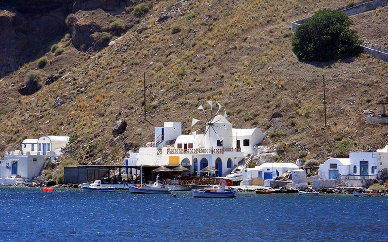 thirasia-oi-kuklades-allios