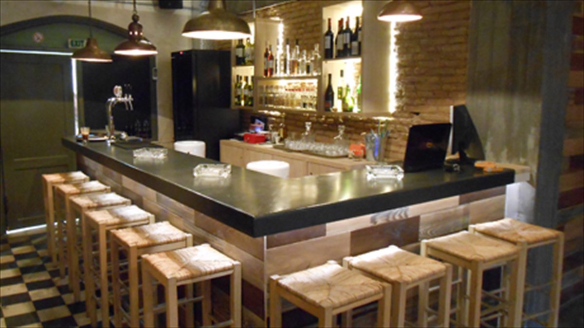 agia-fiali-nea-eisodos-gia-eksodo-meta-krasiou-kai-mezedon