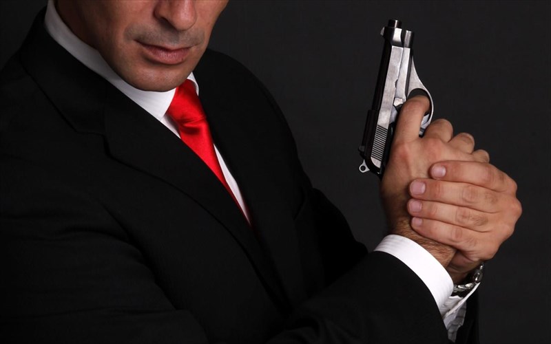 poios-einai-o-kaluteros-James-bond-olon-ton-epoxon-kaluteros-James-bond-olon-ton-epoxon
