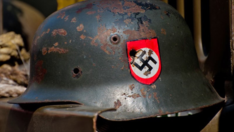 o-mperni-gkounter-sti-sfigkofolia-ton-nazi