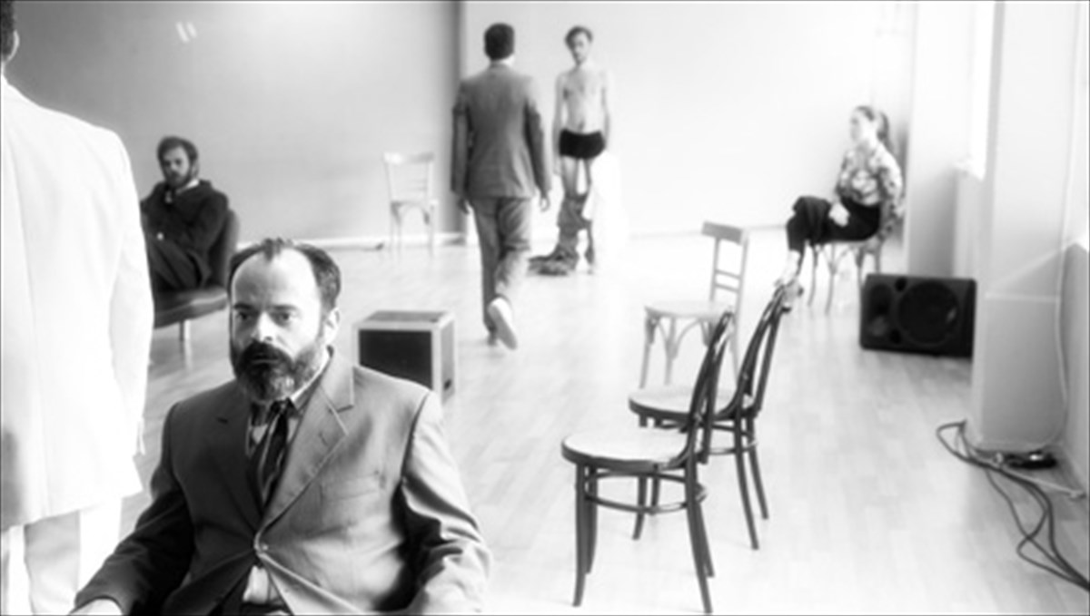 dimitris-dimitriadis-ta-agnosta-erga-tou-sti-stegi-grammaton-kai-texnon