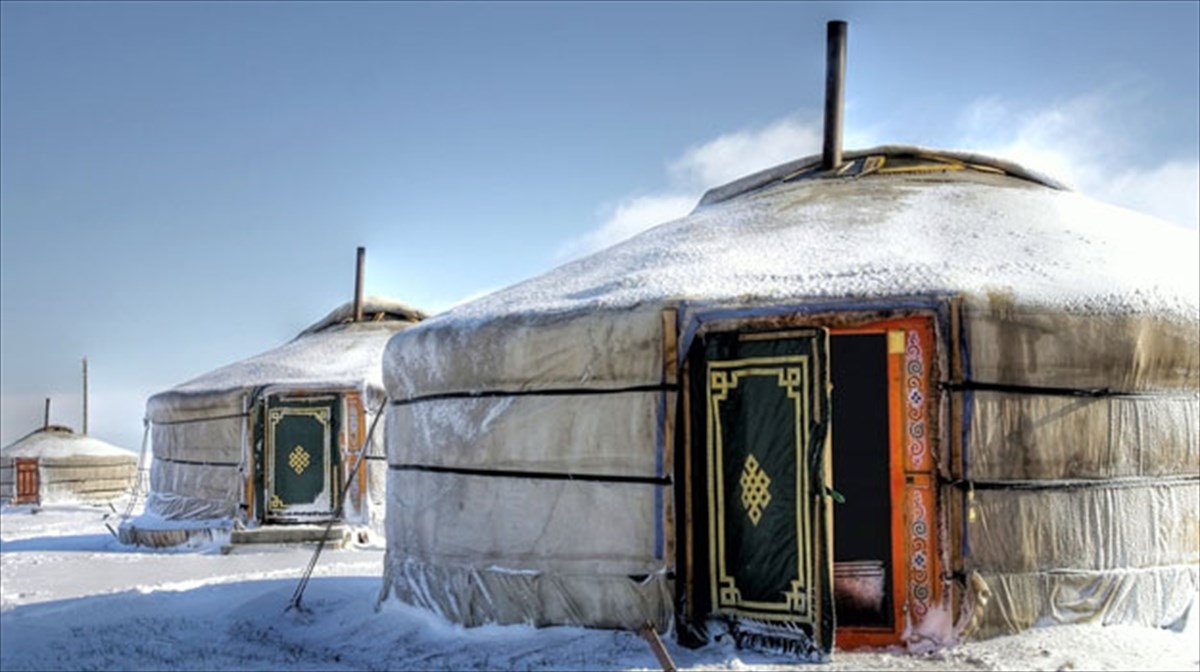 ta-pio-pagomena-meri-tou-planiti