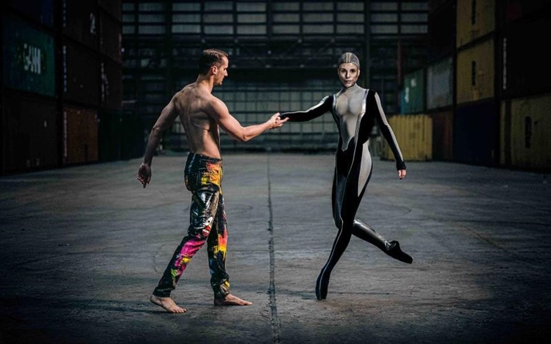 centaur-mia-proklitiki-sunantisi-xoreuton-kai-texnitis-noimosunis