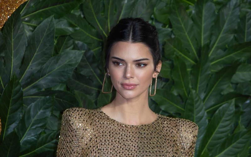 pos-xtizoun-to-teleio-no-makeup-look-5-super-models-super-models