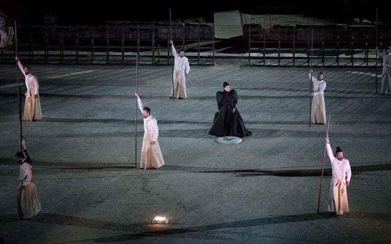 festibal-braxon-2020-oi-parastaseis-pou-erxontai-tis-epomenes-ebdomades