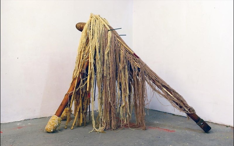 mia-ekthesi-apo-ton-agkona-os-ton-karpo-sto-kentro-texnon-dimou-athinaion