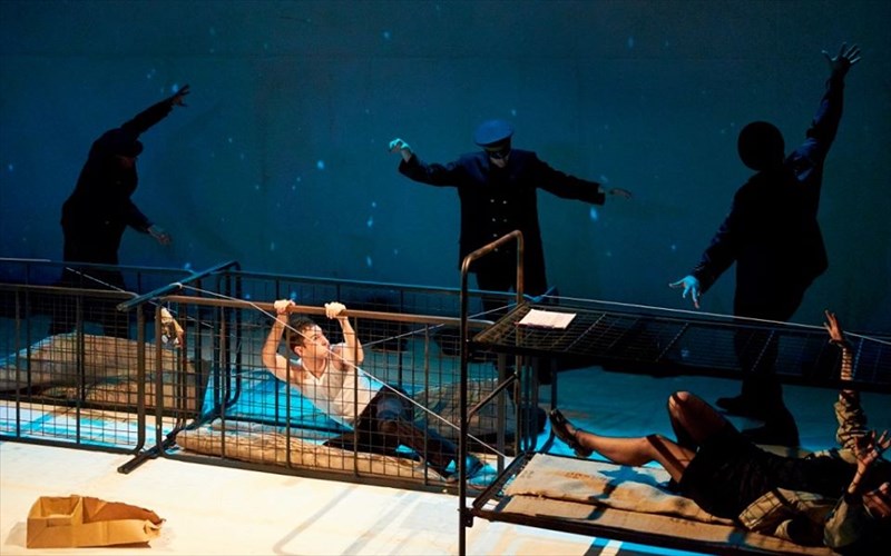 to-europa-tou-lars-von-trier-gia-proti-fora-sto-elliniko-theatro