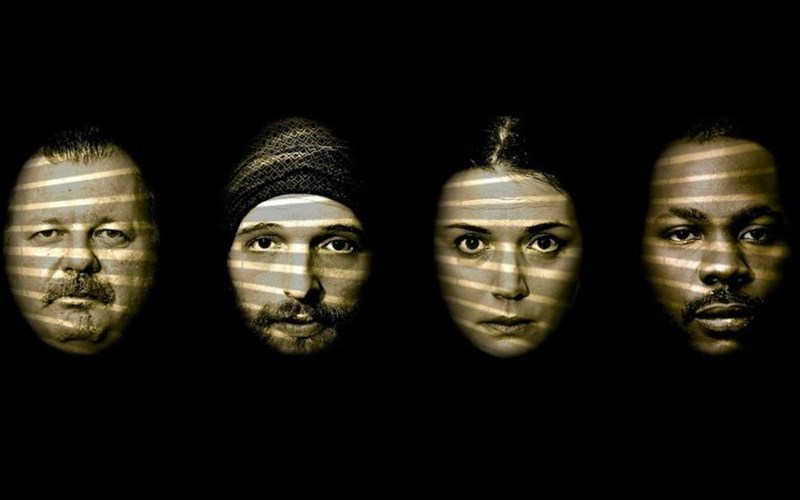 agonas-negrou-kai-skulon-tou-mpernar-mari-koltes-sto-tzeni-karezi-skulon-tou-mpernar-mari-koltes-sto-tzeni-karezi