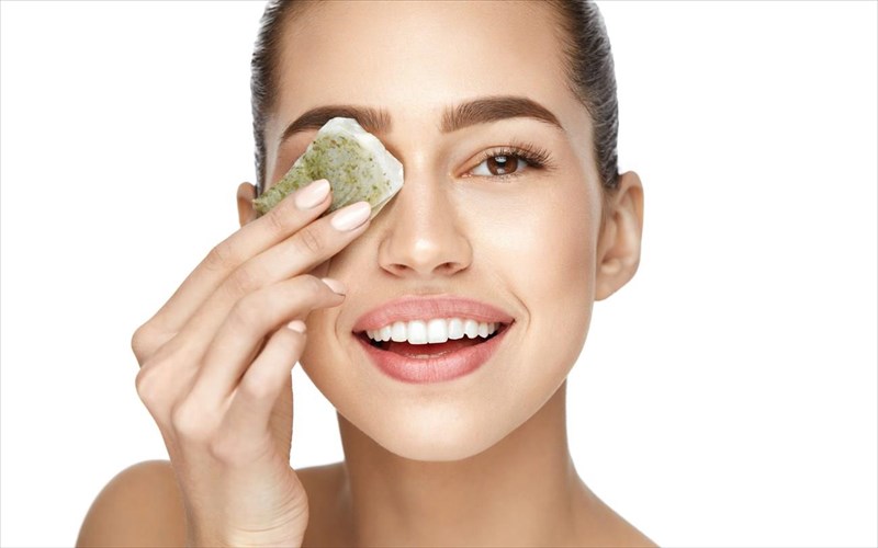 giati-i-kaluteri-therapeia-kato-apo-ta-matia-einai-duo-fakelakia-tsagiou-kaluteri-therapeia-kato-apo-ta-matia-einai-duo-fakelakia-tsagiou