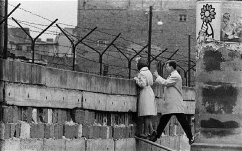 to-programma-tou-apo-mixanis-theatrou-gia-ti-nea-sezon