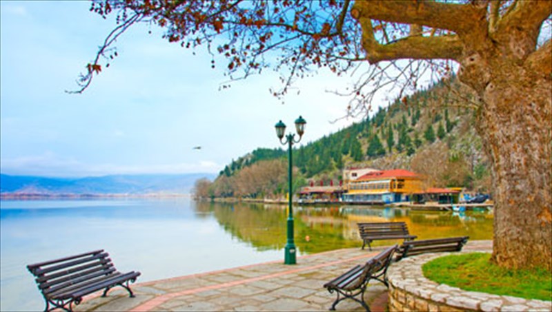 5kai1-proorismoi-gia-ena-eortastiko-triimero-stis-ellinikes-omorfies