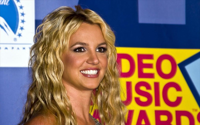 i-britney-spears-se-mia-spania-emfanisi-xoris-makigiaz-sto-instagram