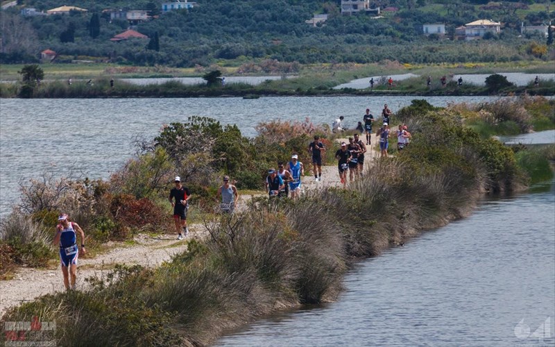 h-megali-triathlitiki-giorti-ironman-703-greece-epistrefei