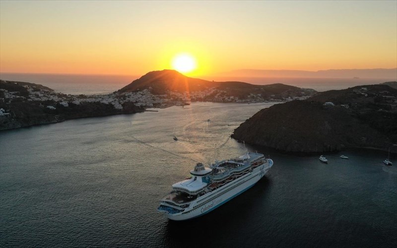 krouazieres-me-dorean-taksidiotiki-kalupsi-anakoinose-i-celestyal-cruises-celestyal-cruises