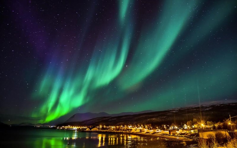 to-boreio-selas-baftizetai