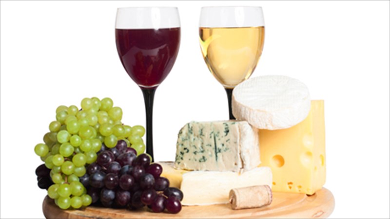 krasi-kai-turi-enas-suntomos-odigos-gia-tous-kaluterous-sunduasmous-turi-enas-suntomos-odigos-gia-tous-kaluterous-sunduasmous