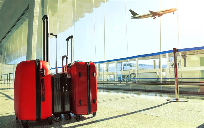 anoikse-to-neo-aerodromio-tou-berolinou