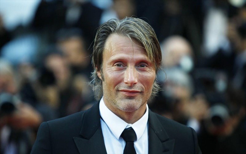 fantastika-zoa-3-kai-sto-bathos-mads-mikkelsen