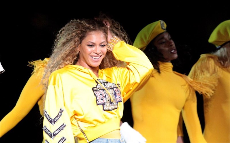 gumnastiki-parea-me-tin-beyonce