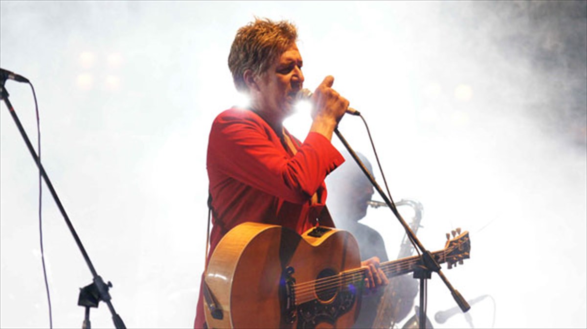 xaxakes-pote-den-antimetopisame-ti-mousiki-os-douleia