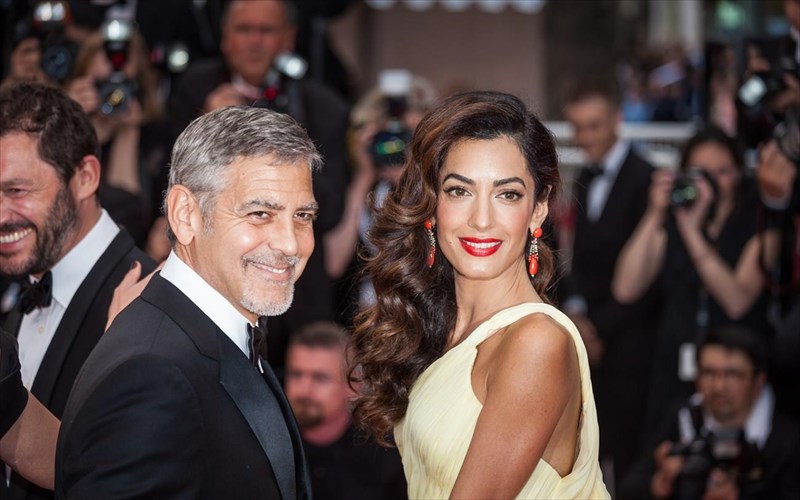 to-lemfiko-masaz-prosopou-pou-epilegei-kai-i-amal-clooney-gia-na-dioxnei-to-stres-amal-clooney-gia-na-dioxnei-to-stres