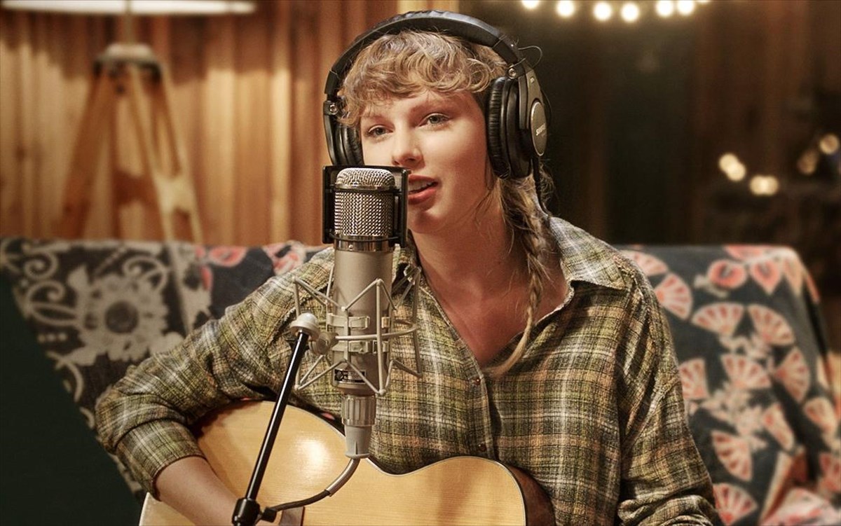 taylor-swift-folklore-the-long-pond-studio-sessions