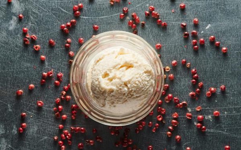 pagoto-sto-spiti-mesa-ston-xeimona