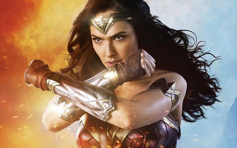 i-warner-brothers-anakoinose-montelo-wonder-woman-gia-tis-kuklofories-tou-2021