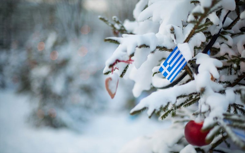 pos-einai-ta-fetina-xristougenna-stin-ellada