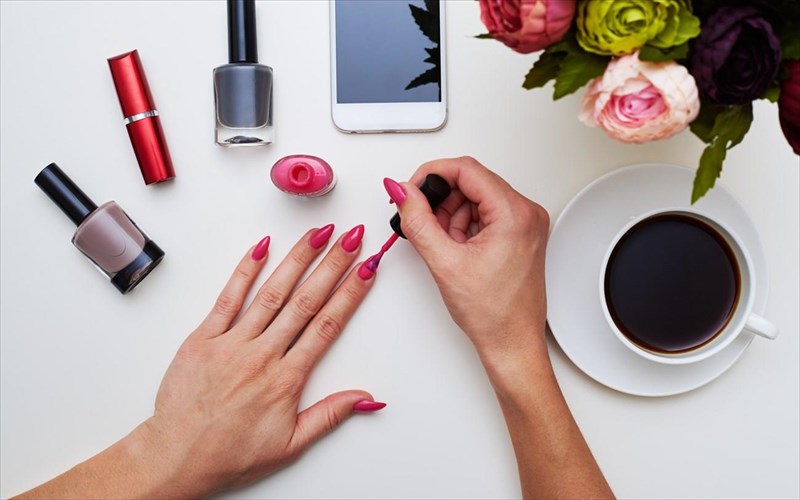 ta-3-apla-bimata-gia-na-petuxete-to-teleio-manikiour-mones-sto-spiti-apla-bimata-gia-na-petuxete-to-teleio-manikiour-mones-sto-spiti